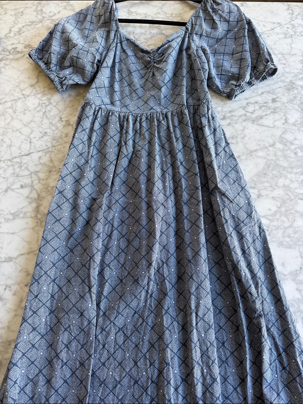 Blue Patterned Puff-Sleeve Midi Dress